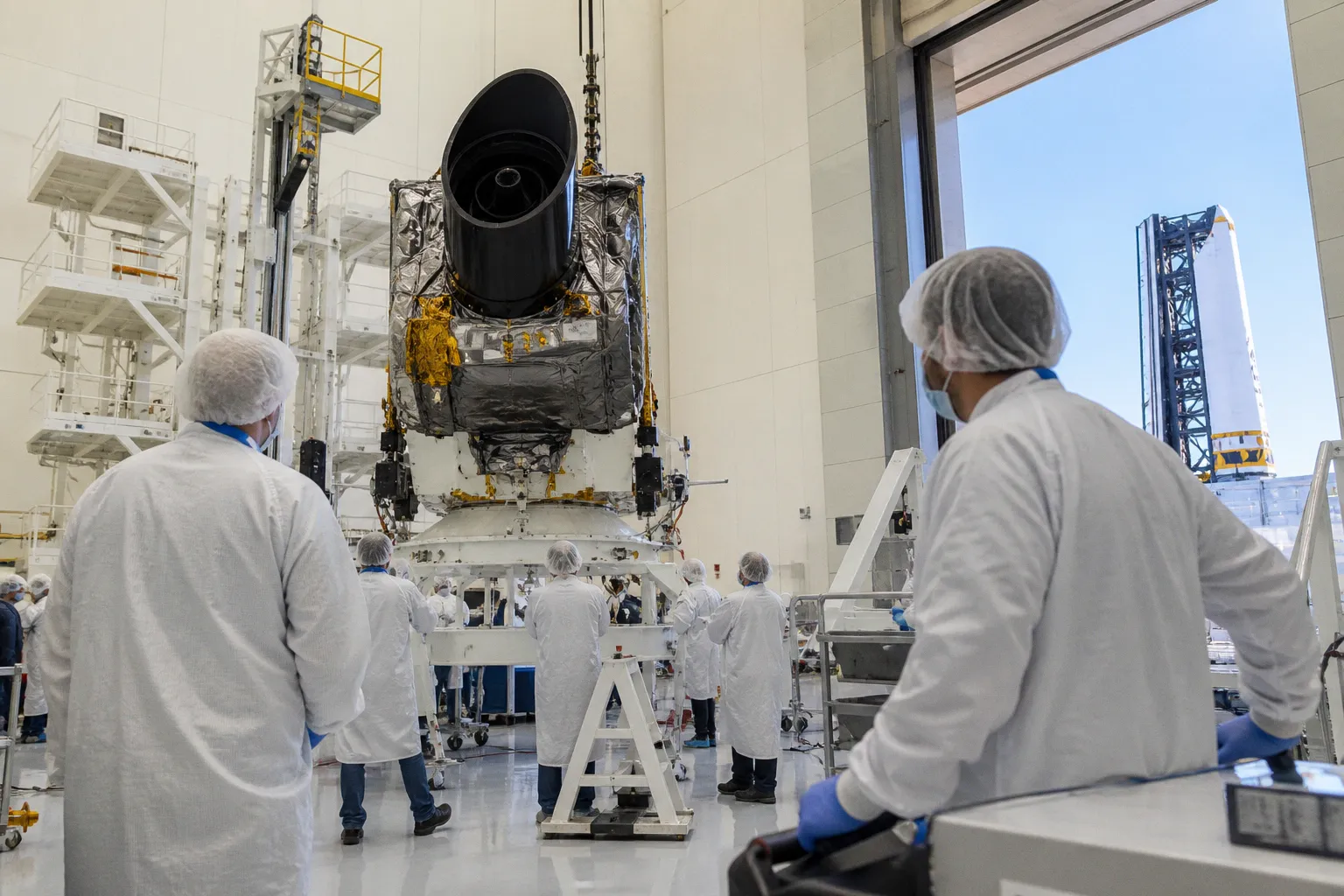 Космический телескоп Нэнси Грейс Роман готовится к запуску на орбиту