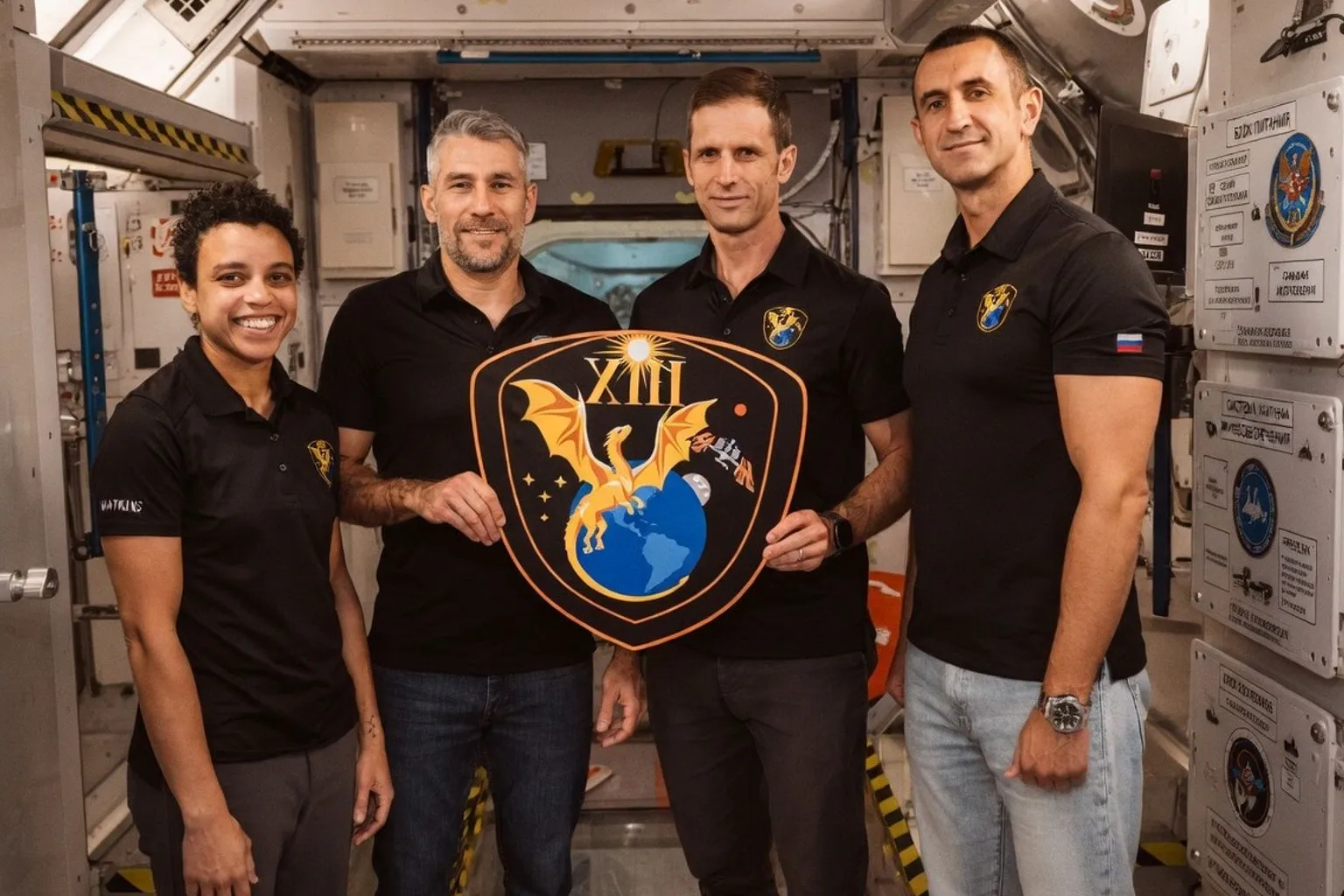 NASA и SpaceX отложили запуск миссии Crew-13 из-за технической неисправности